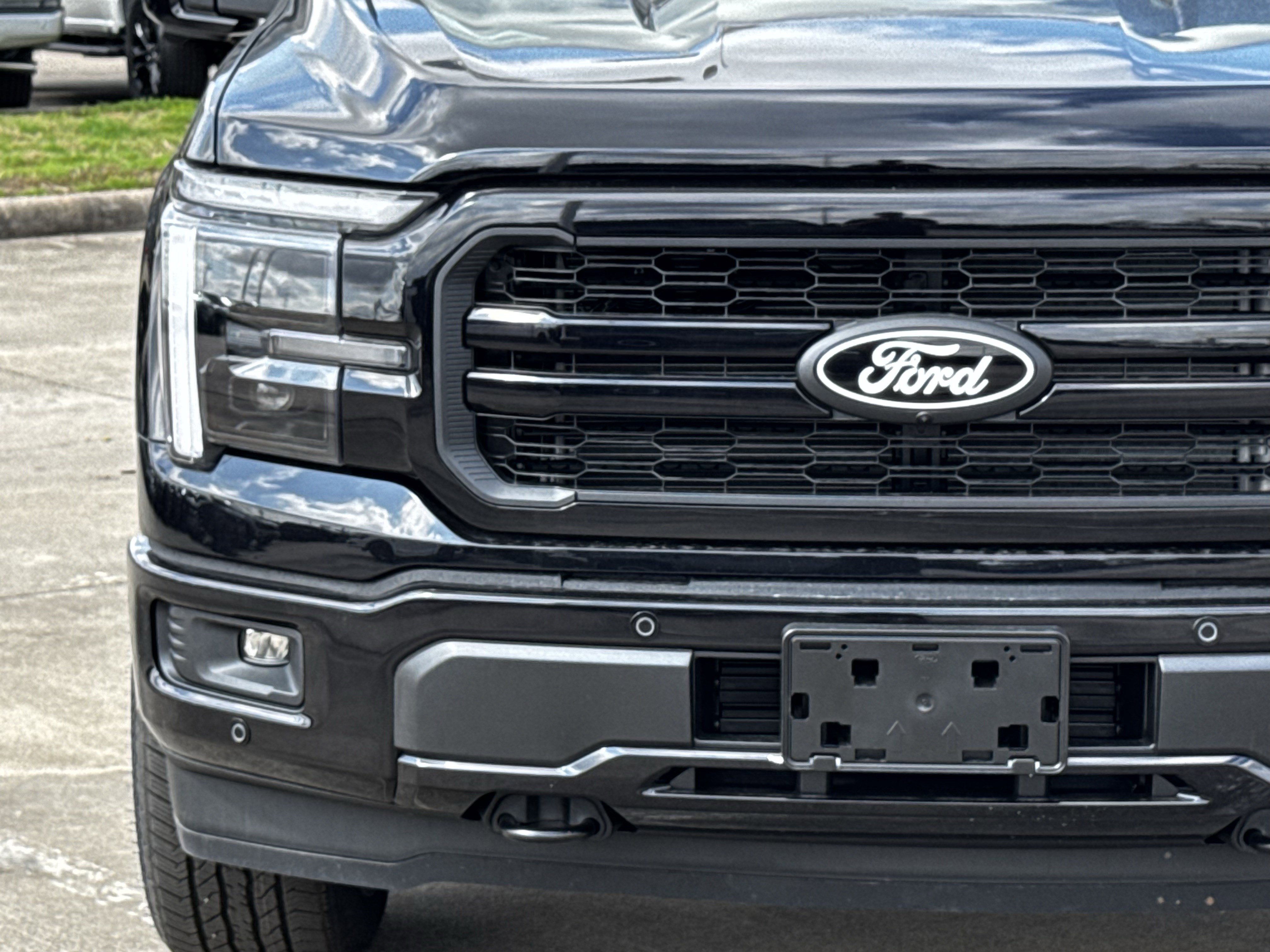 New 2026 Ford F150 Lariat w/ Equipment Group 501A Mid AWD/4WD image 6