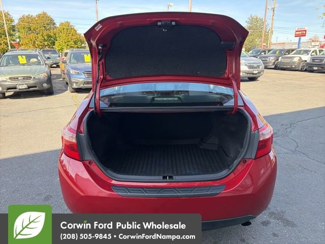 Used 2019 Toyota Corolla LE FWD image 28