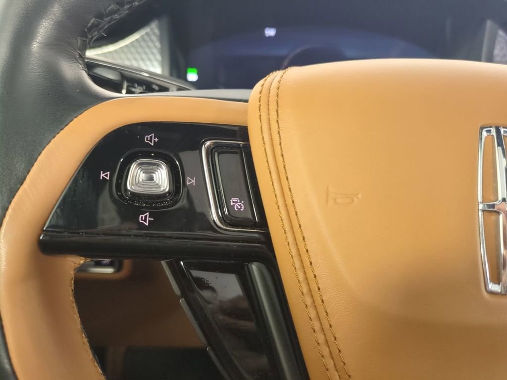 Used 2023 Lincoln Aviator Black Label Grand Touring image 35