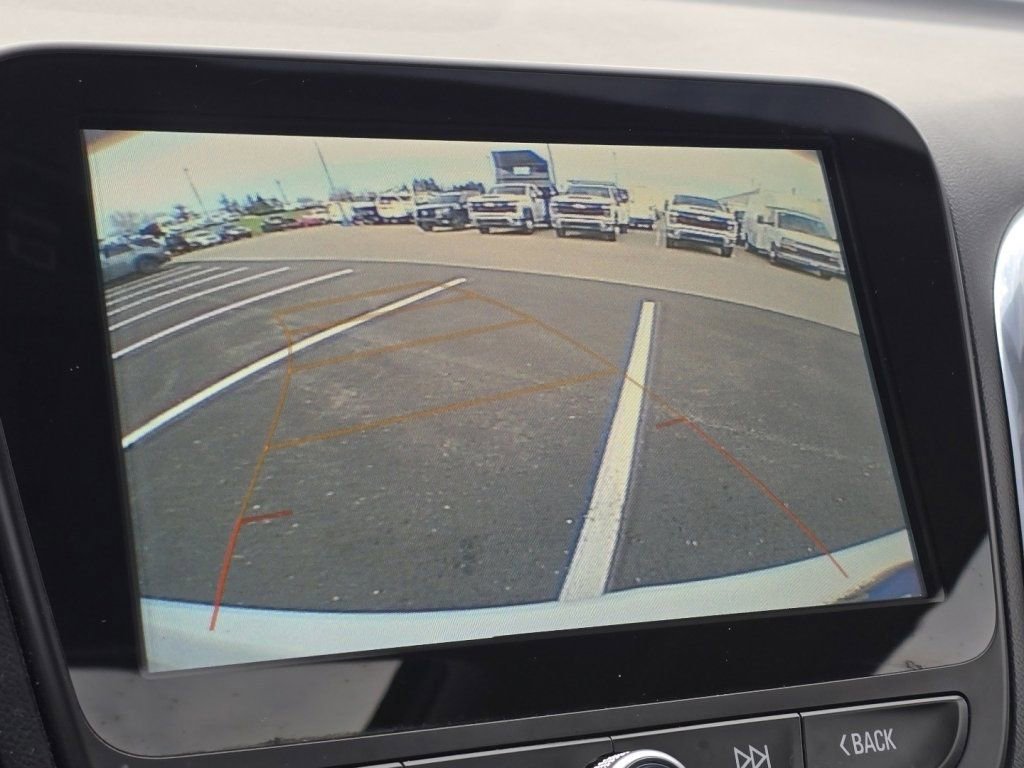 Used 2018 Chevrolet Equinox LT w/ Sun & Infotainment Package image 6