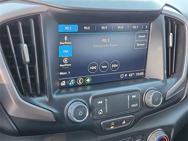 Used 2022 GMC Terrain AT4 image 16