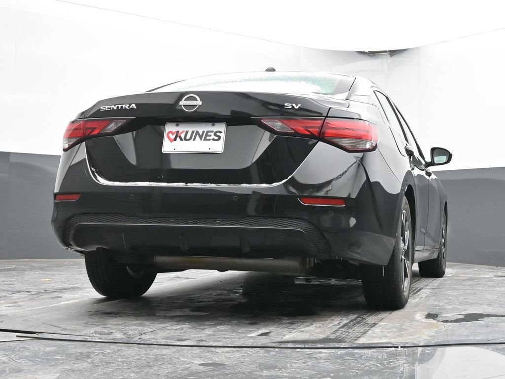 Used 2024 Nissan Sentra SV FWD image 44