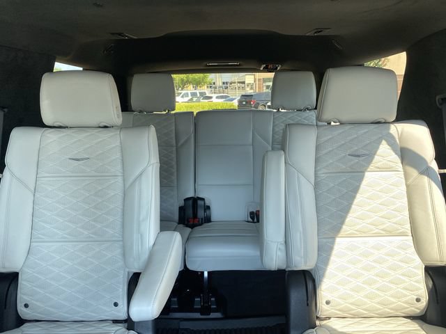 Certified 2025 Cadillac Escalade Sport Platinum w/ LPO, ONYX Package AWD/4WD image 49