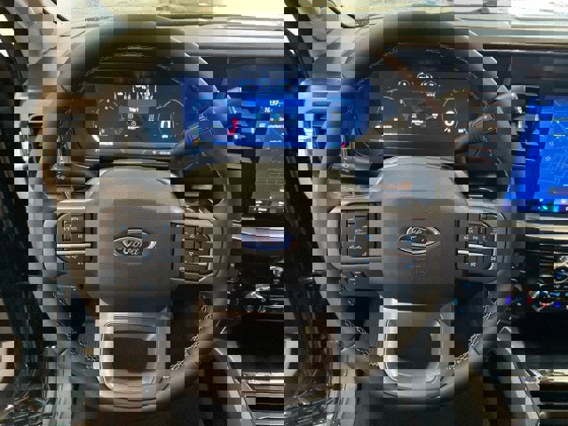 New 2026 Ford F350 Lariat w/ FX4 Off-Road Package image 19