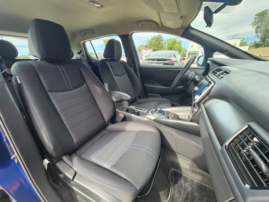 Used 2025 Nissan Leaf S FWD image 14