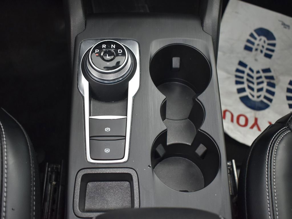 Used 2024 Ford Escape Platinum image 34