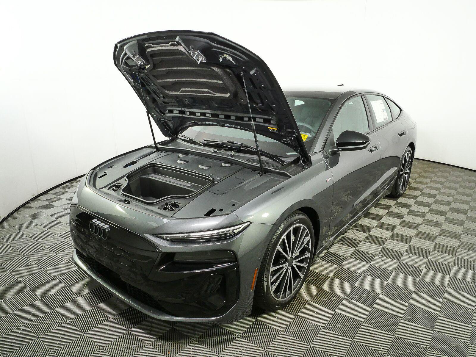 New 2027 Audi A6 e-tron Prestige AWD/4WD image 33