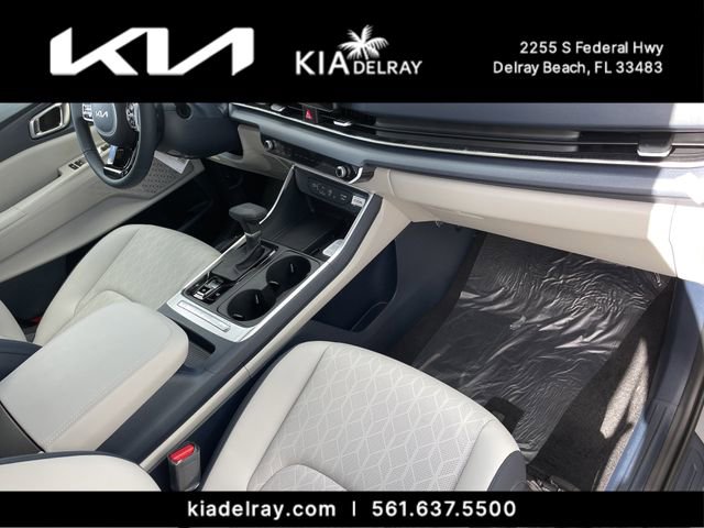 New 2026 Kia Carnival EX image 11