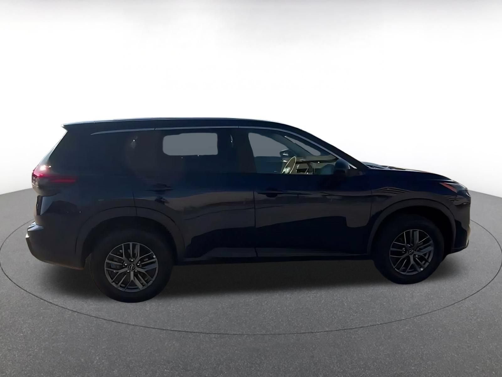 Used 2026 Nissan Rogue SV AWD/4WD image 15