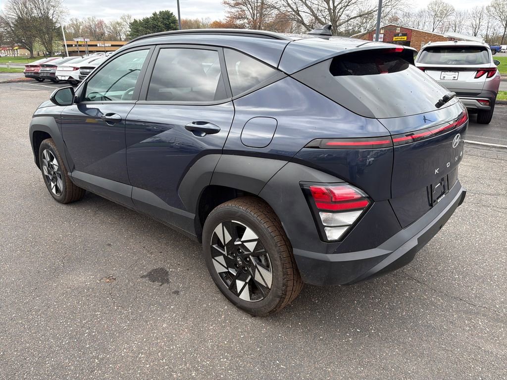 Used 2025 Hyundai Kona SEL image 5