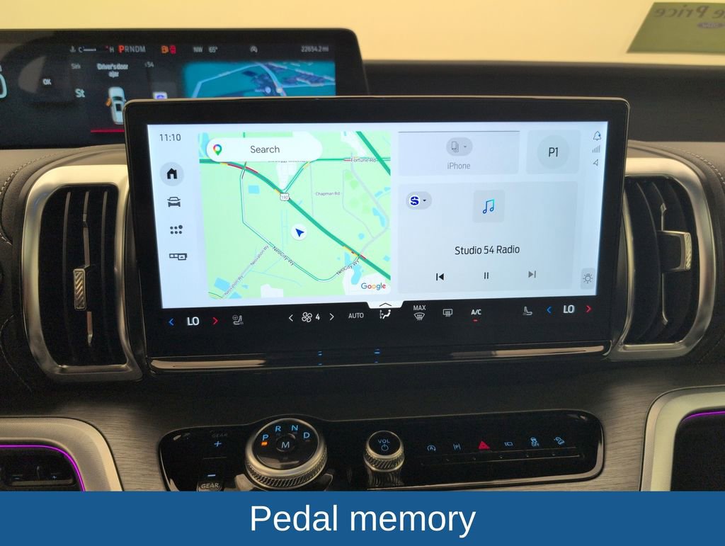 Used 2025 Ford Expedition Platinum AWD/4WD image 26