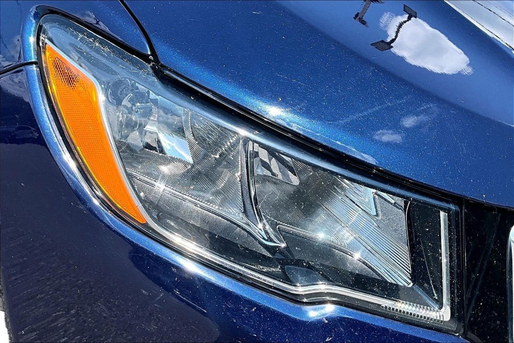 Used 2019 Jeep Compass Limited AWD/4WD image 32