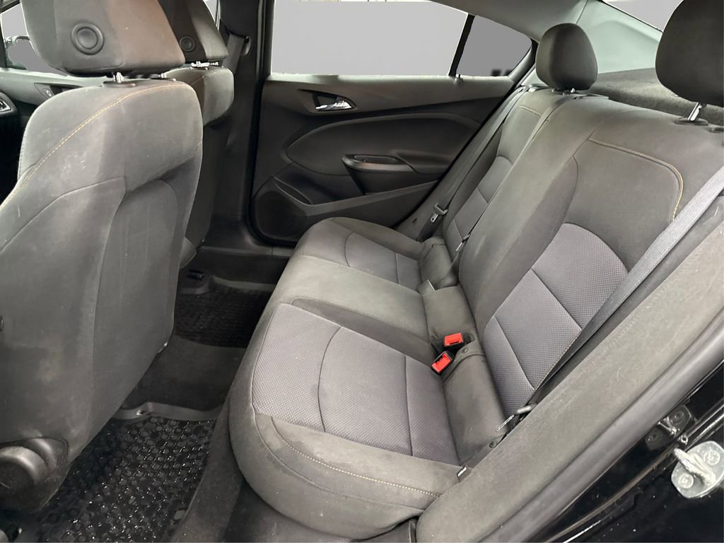 Used 2019 Chevrolet Cruze LS image 10