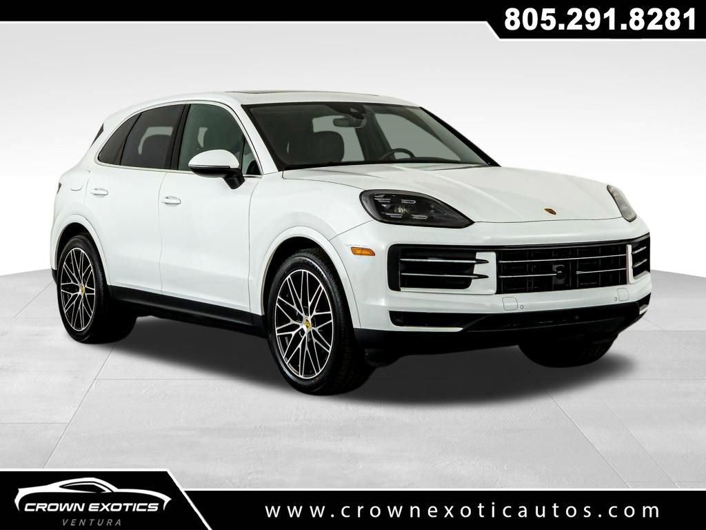 Used 2024 Porsche Cayenne image 1
