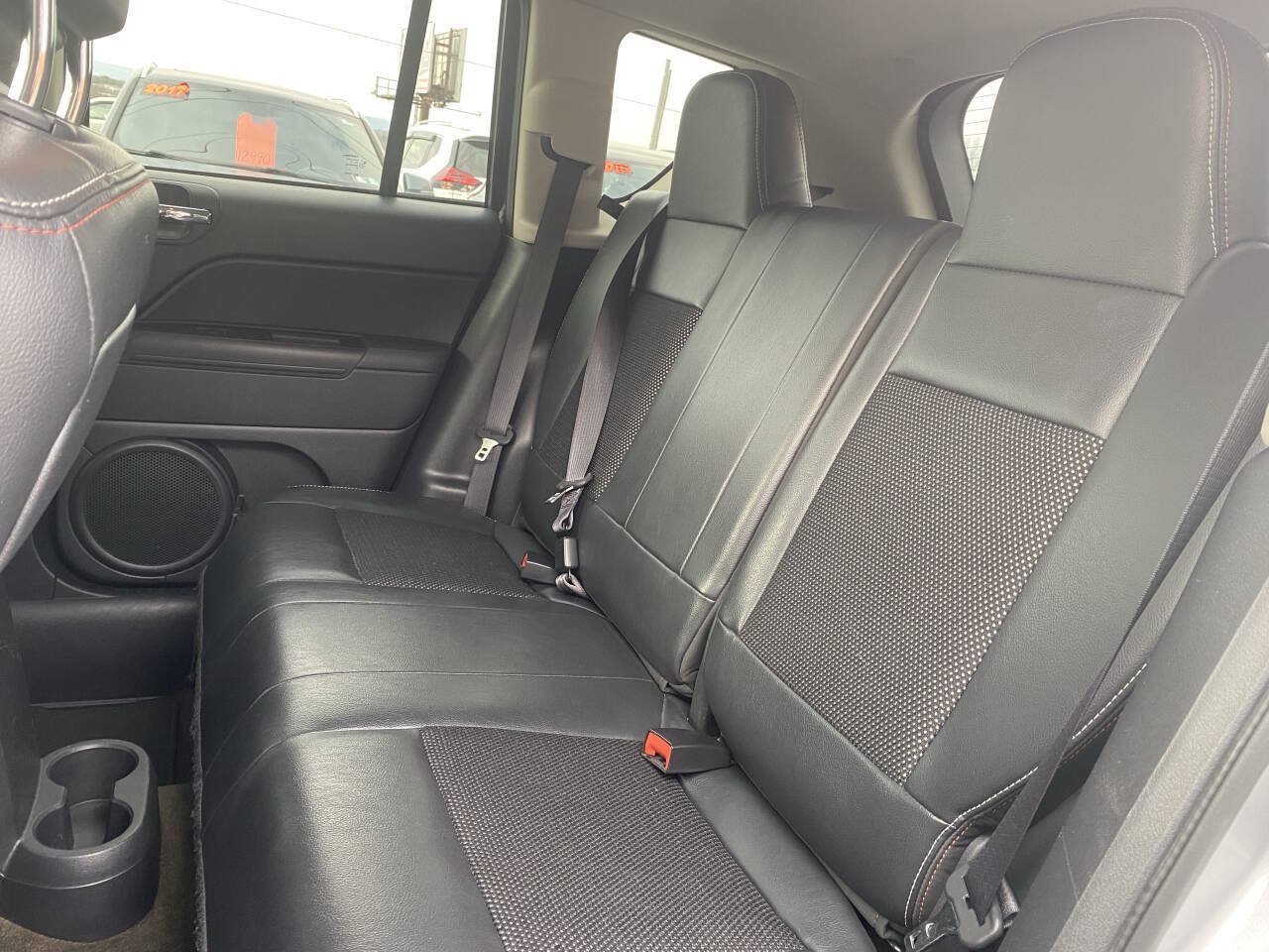 Used 2017 Jeep Compass 75th Anniversary w/ Power Value Group FWD image 15