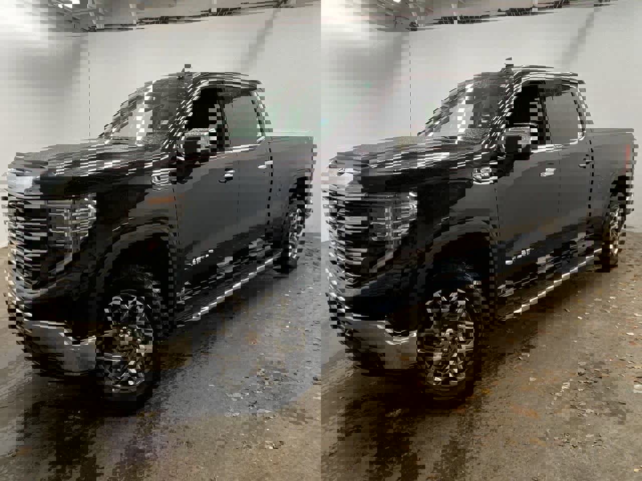 Used 2023 GMC Sierra 1500 SLT w/ SLT Premium Package image 1