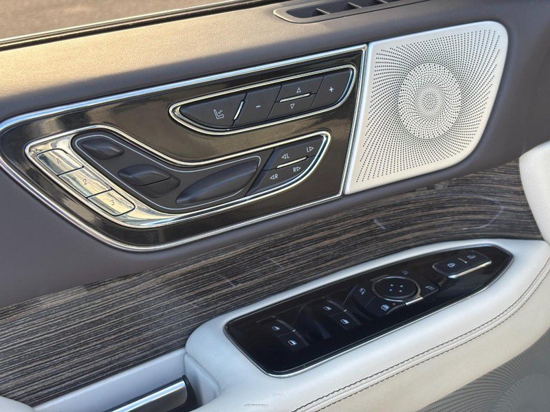 Used 2020 Lincoln Navigator Black Label AWD/4WD image 17