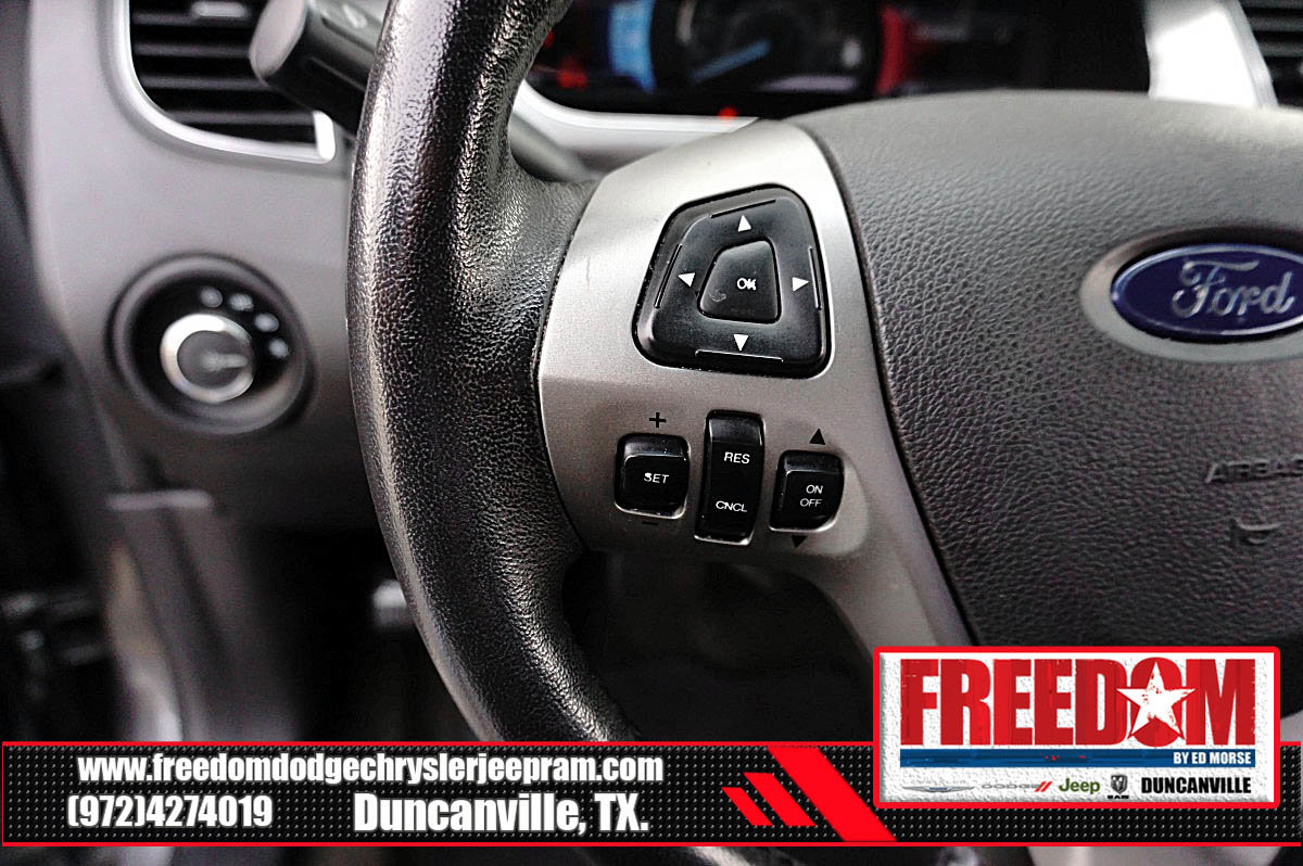 Used 2014 Ford Taurus SEL w/ Equipment Group 201A FWD image 24