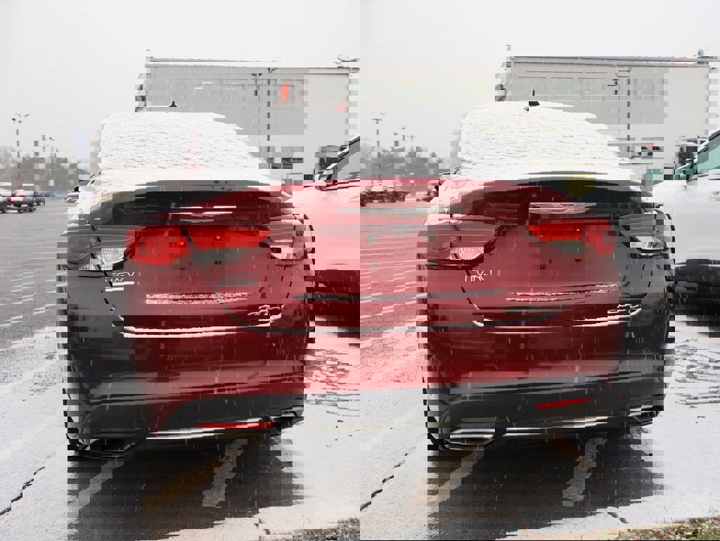 Used 2015 Chrysler 200 C w/ Navigation & Sound Group I image 11