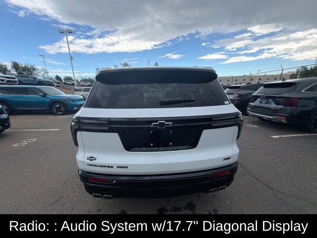 Used 2026 Chevrolet Traverse RS w/ LPO, Floor Liner Package AWD/4WD image 5