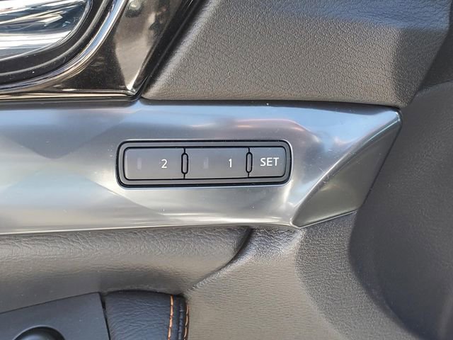 Used 2020 Nissan Maxima SR w/ Sport Mat Group FWD image 17