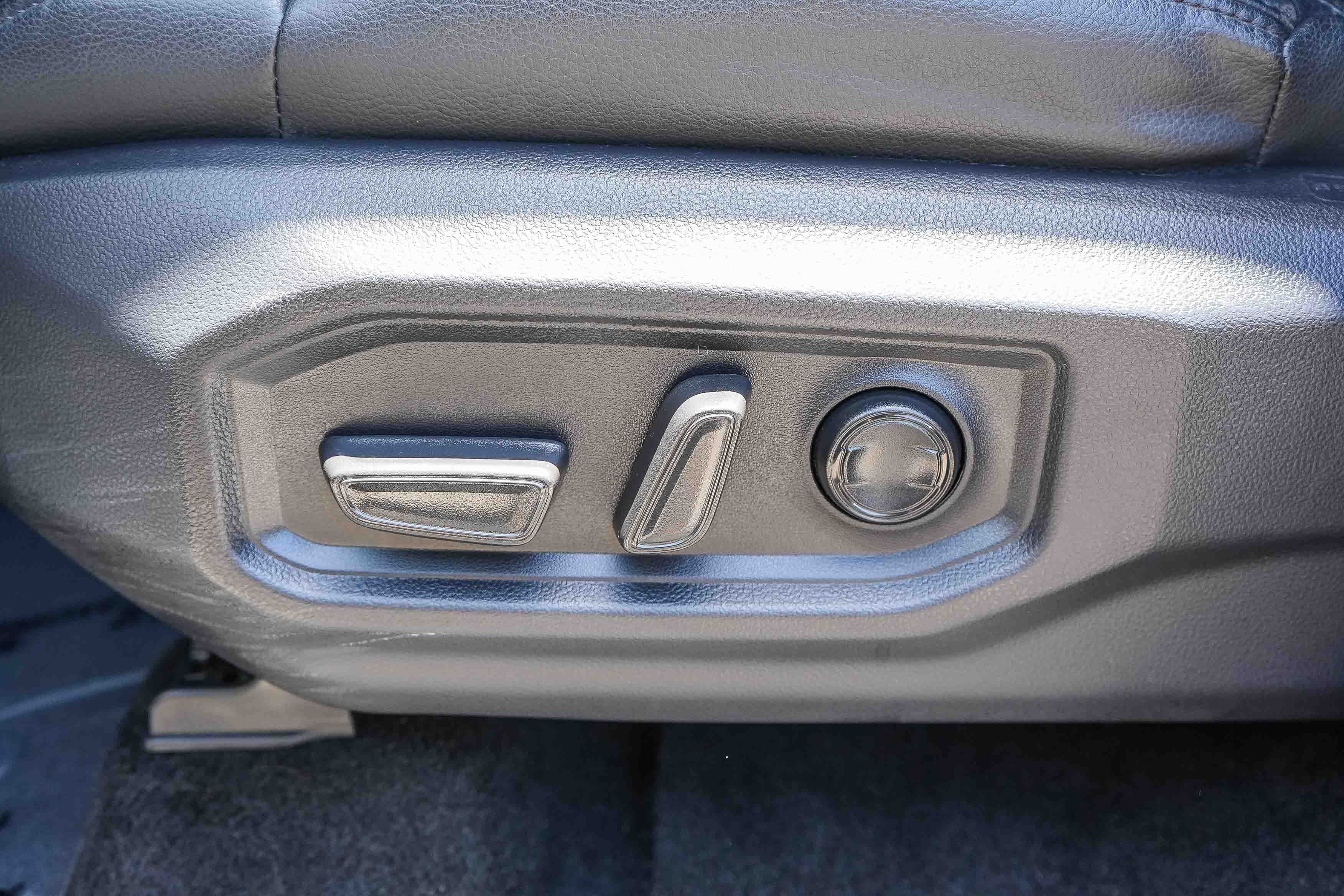 Used 2023 Toyota Tundra Limited RWD image 21
