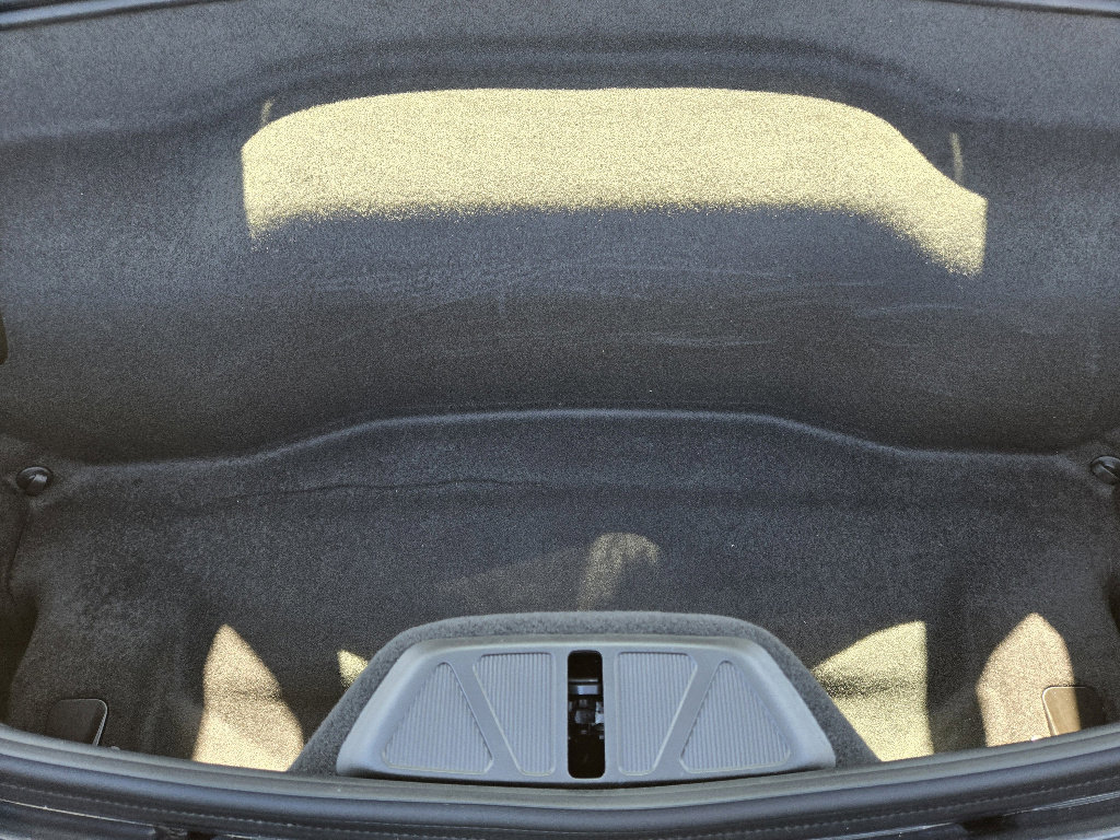 Used 2024 Chevrolet Corvette Stingray Coupe w/ Z51 Performance Package image 30