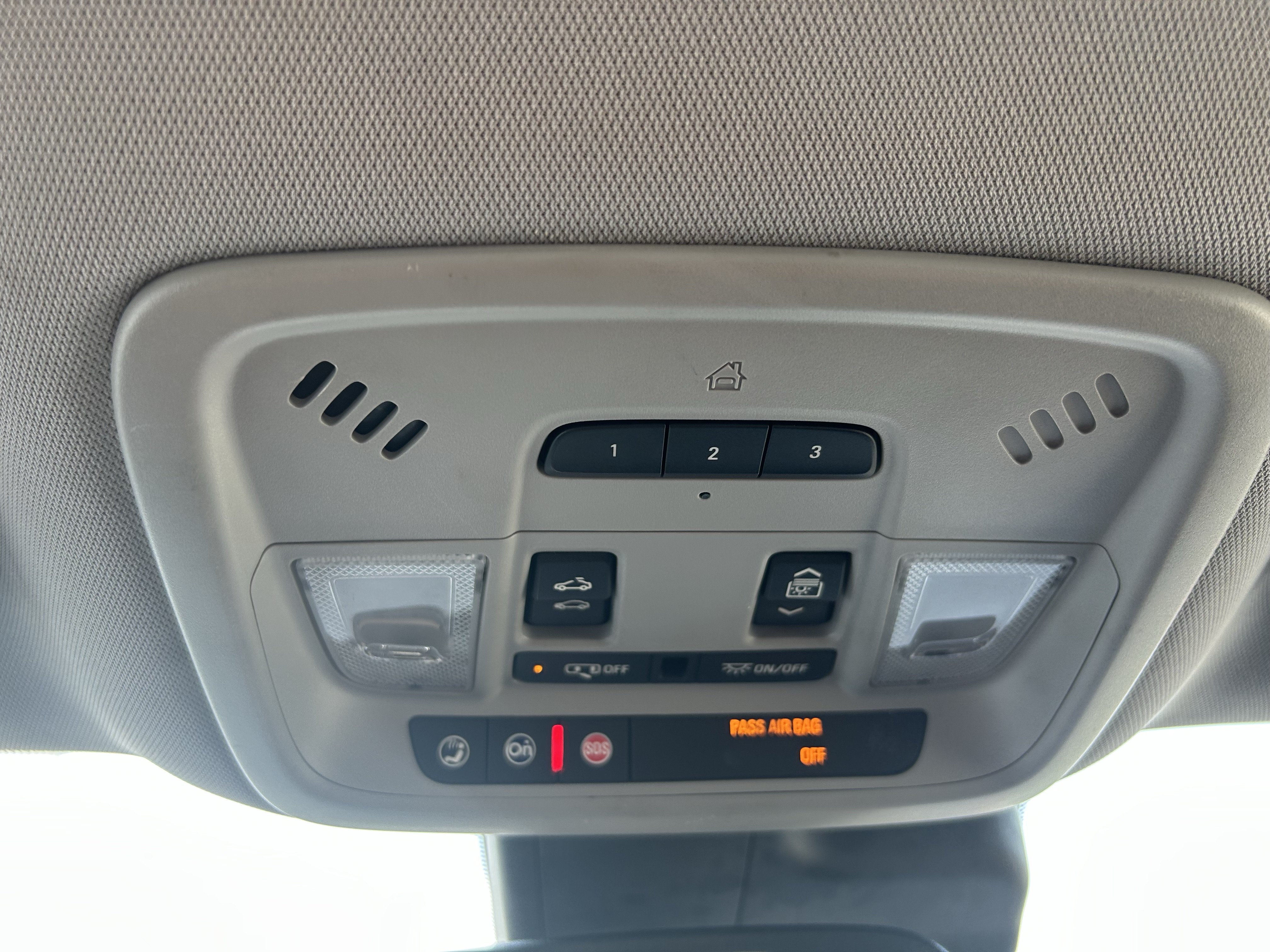 Used 2017 Chevrolet Malibu Premier w/ Premier Sun and Wheel Package FWD image 34