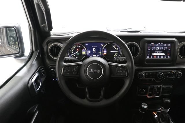 Used 2023 Jeep Wrangler Unlimited w/ Cold Weather Group AWD/4WD image 17