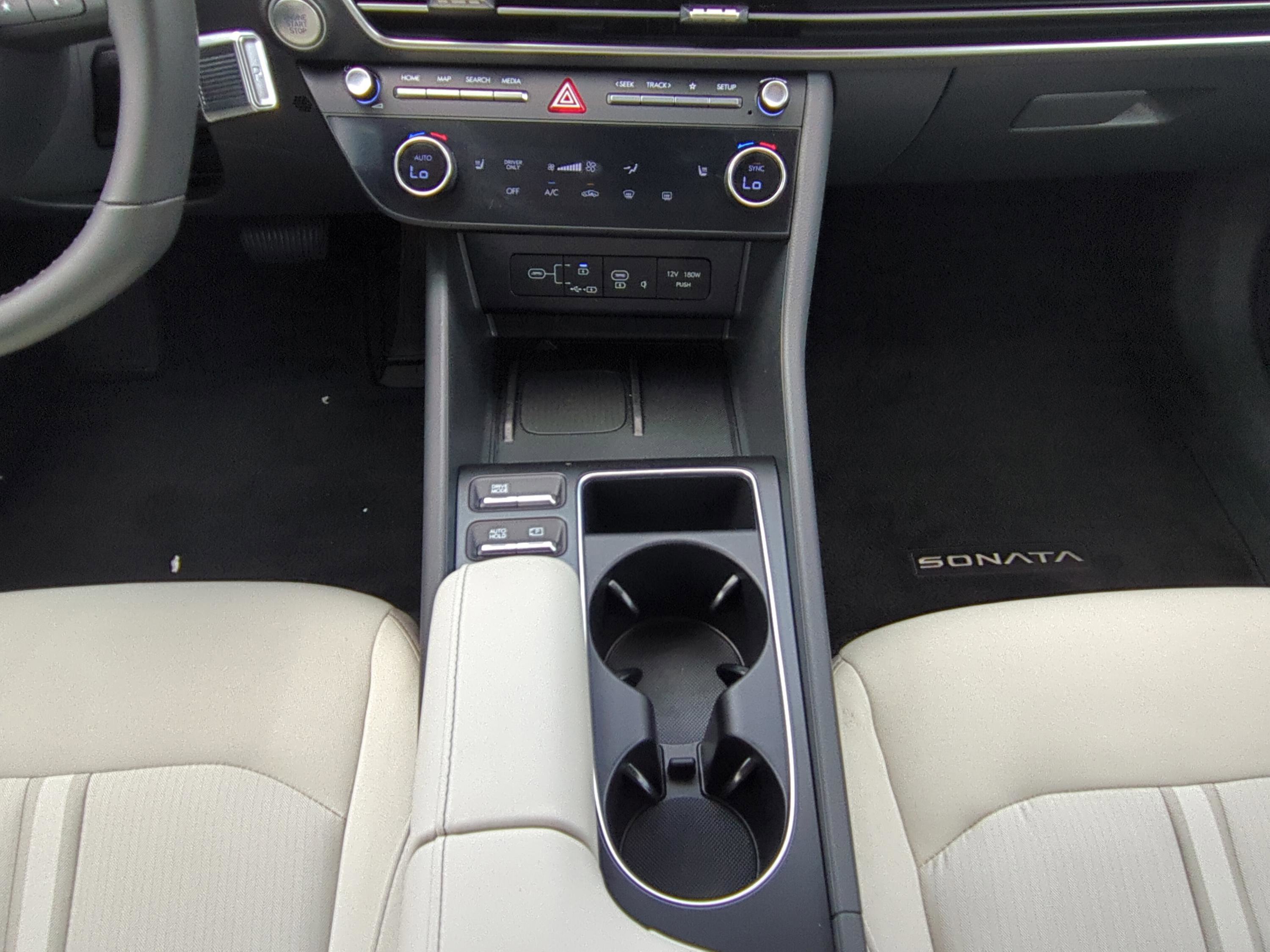 Certified 2025 Hyundai Sonata SEL FWD image 17