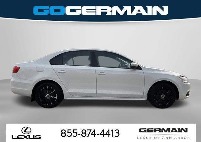 Used 2014 Volkswagen Jetta SE image 9