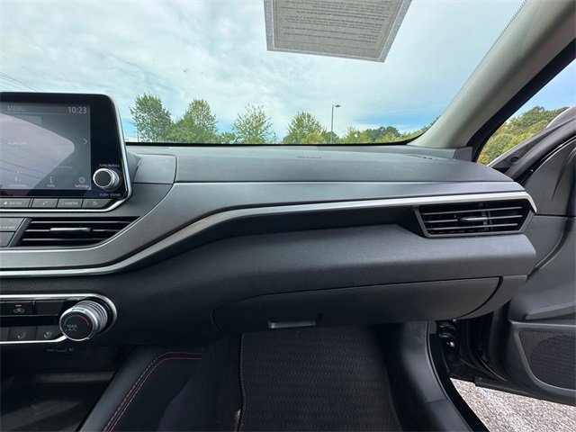 Used 2023 Nissan Altima 2.5 SR image 16