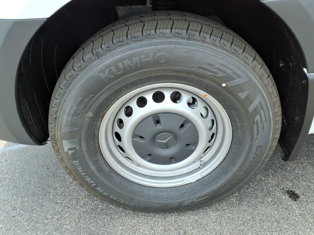 New 2026 Mercedes-Benz Sprinter 2500 image 10
