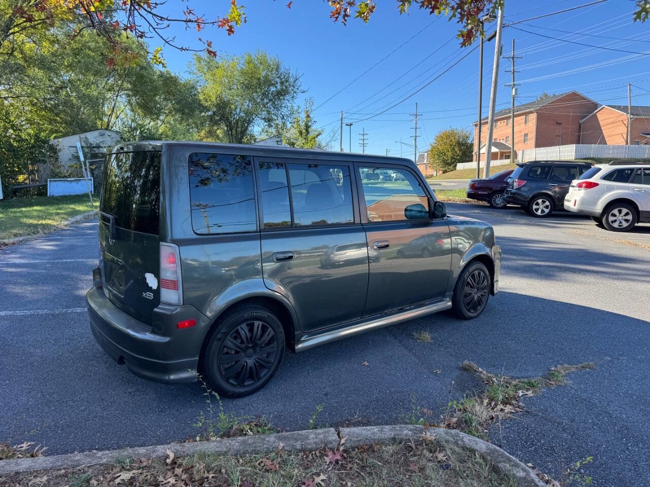 Used 2005 Scion xB image 8