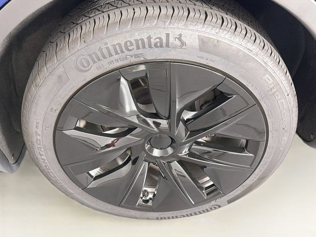 Used 2020 Tesla Model Y Long Range AWD/4WD image 26