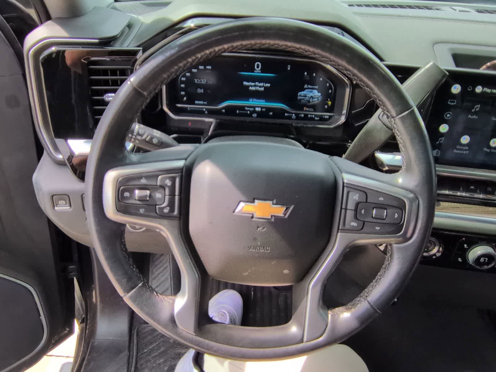 Used 2022 Chevrolet Silverado 1500 LT RWD image 11