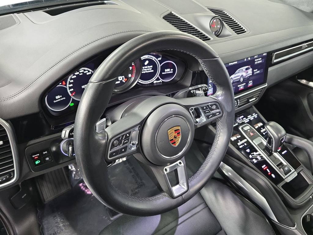 Used 2019 Porsche Cayenne Turbo AWD/4WD image 4