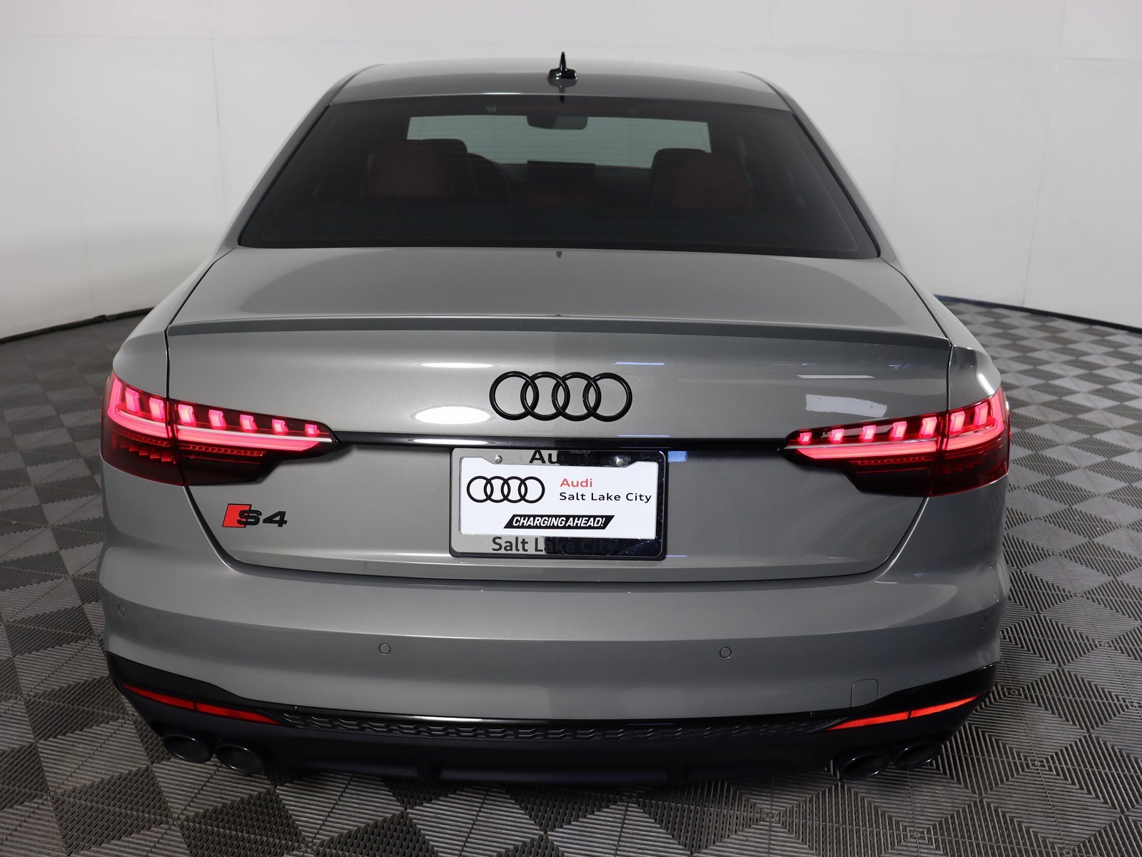 Used 2023 Audi S4 Premium Plus w/ Premium Plus Package image 6