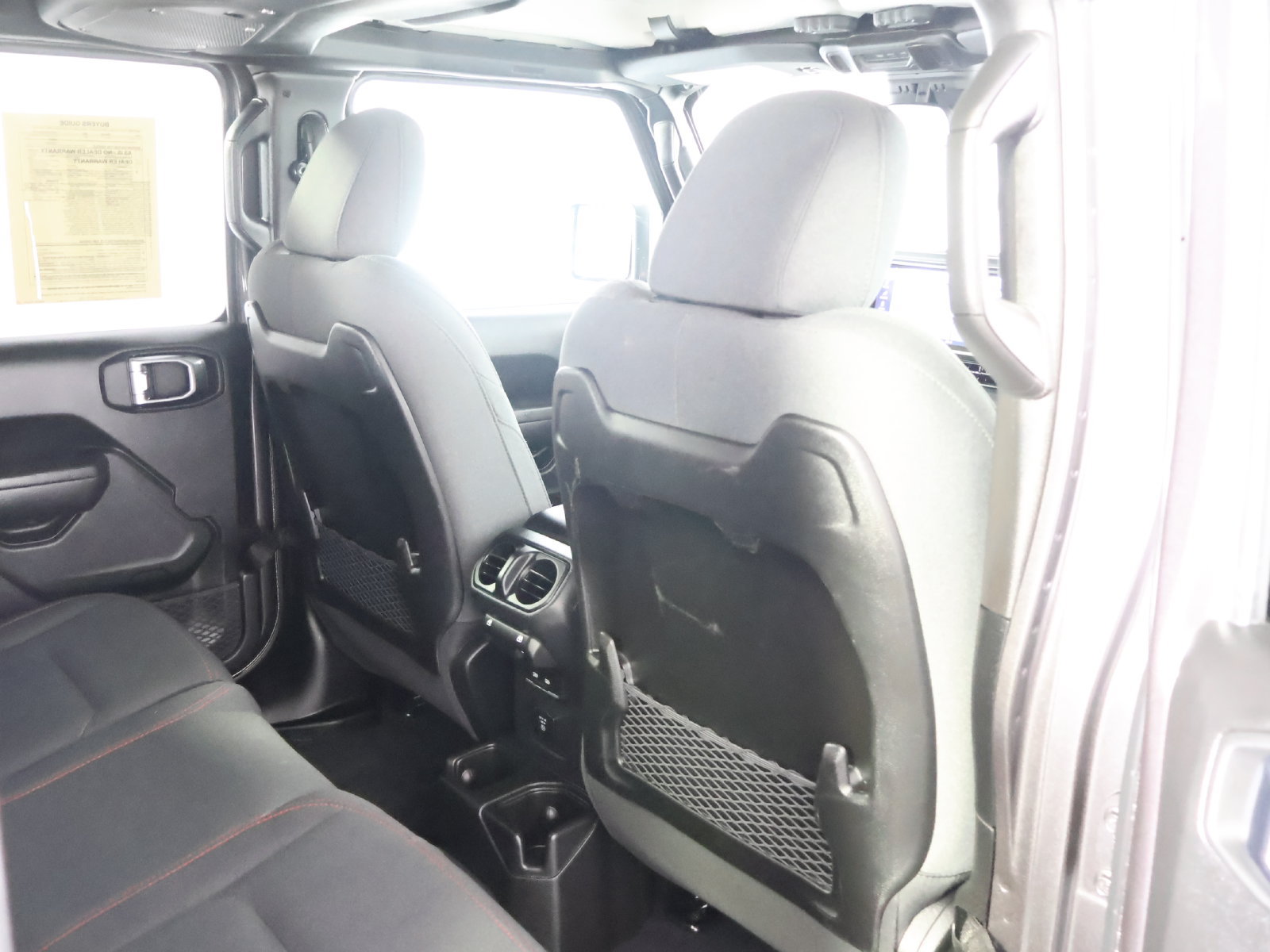 Used 2025 Jeep Wrangler Unlimited Rubicon AWD/4WD image 48