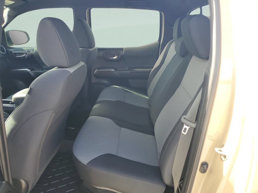 Certified 2020 Toyota Tacoma TRD Sport AWD/4WD image 10