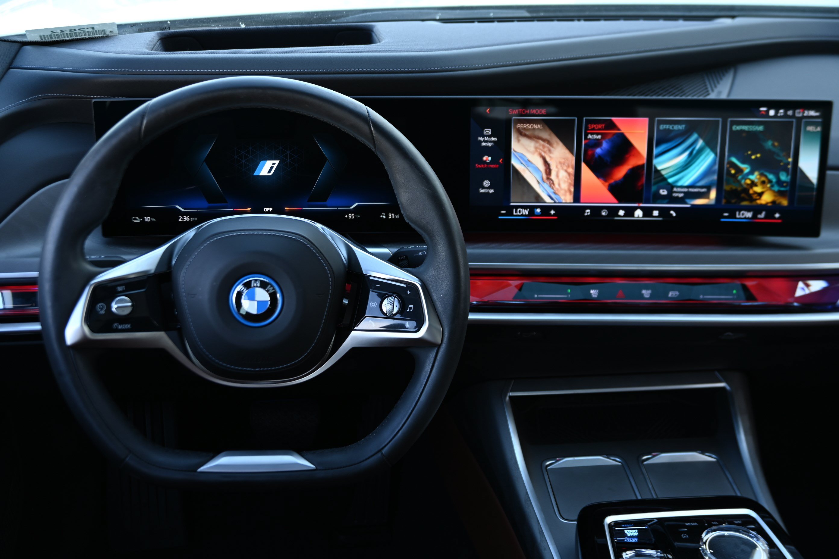 Certified 2023 BMW i7 xDrive60 w/ Executive Package 2 AWD/4WD image 16