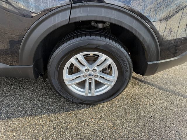 Used 2022 Ford Explorer XLT w/ Equipment Group 202A image 22