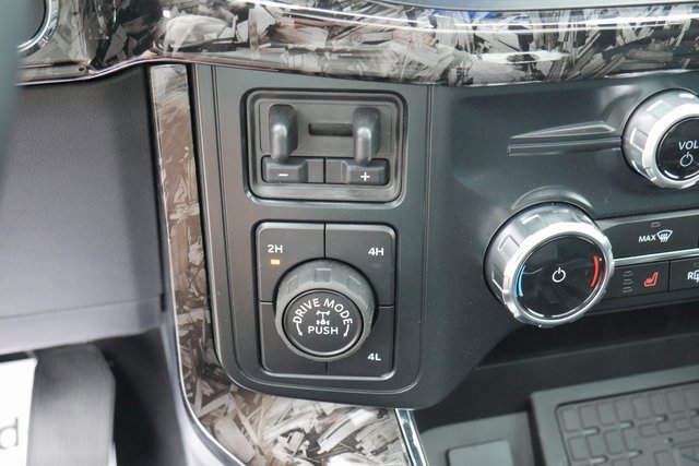 New 2025 Ford F150 XLT w/ Equipment Group 303A High image 22