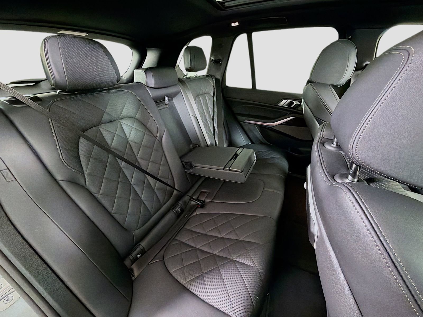 Used 2026 BMW X5 xDrive40i image 30