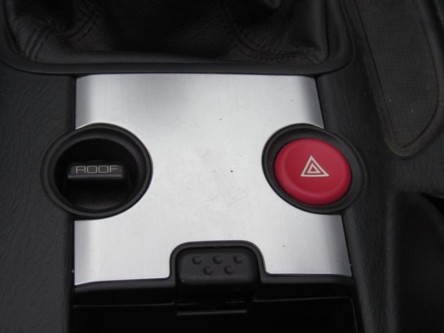 Used 2004 Honda S2000 image 19