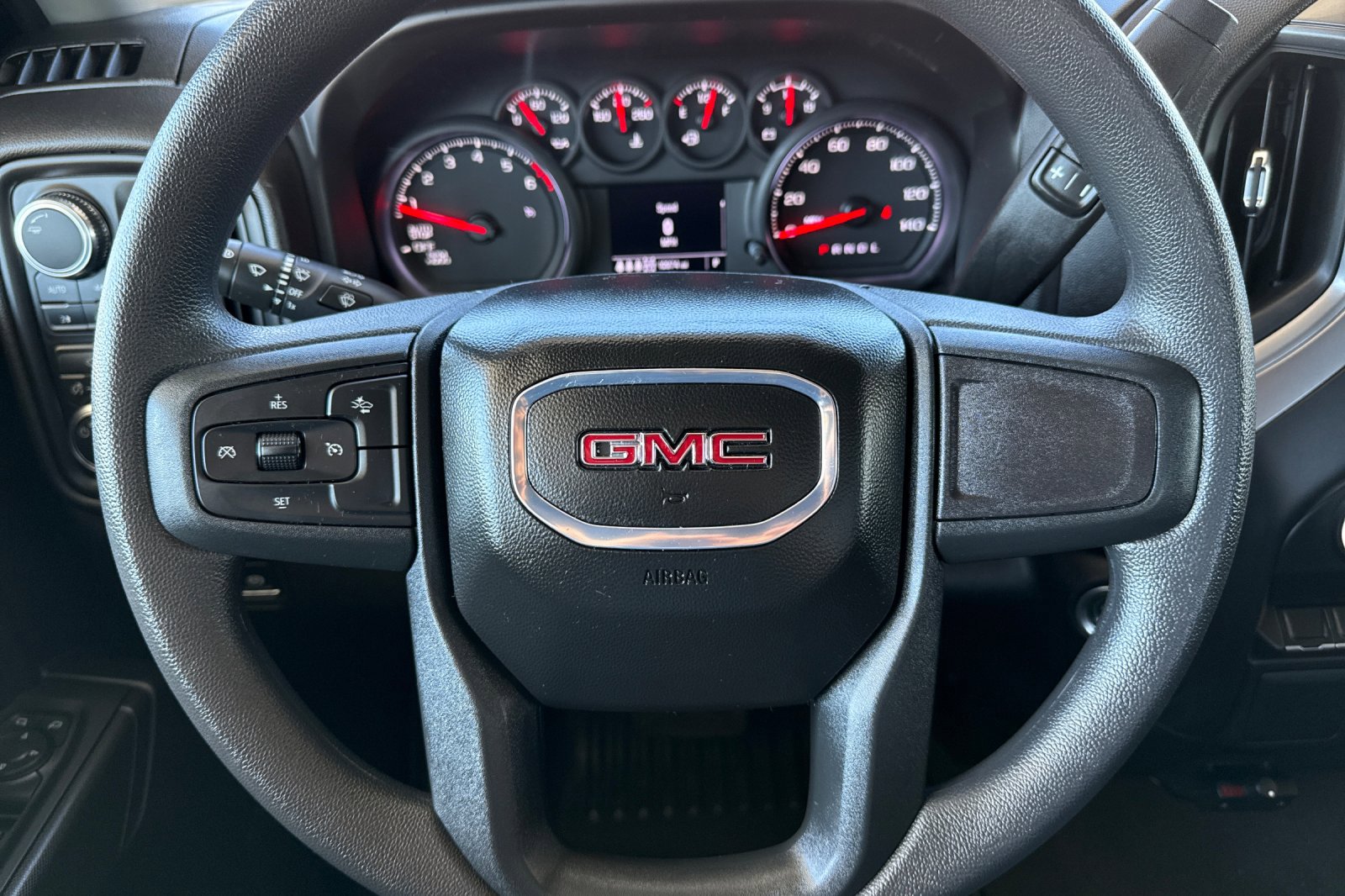 Used 2025 GMC Sierra 1500 Pro w/ Graphite Edition image 29