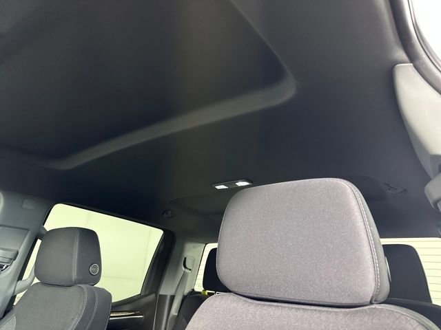 New 2025 GMC Sierra 1500 Elevation image 12