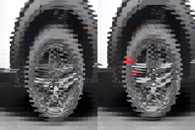 New 2026 Ford Explorer ST-Line w/ ST-Line Street Pack image 4