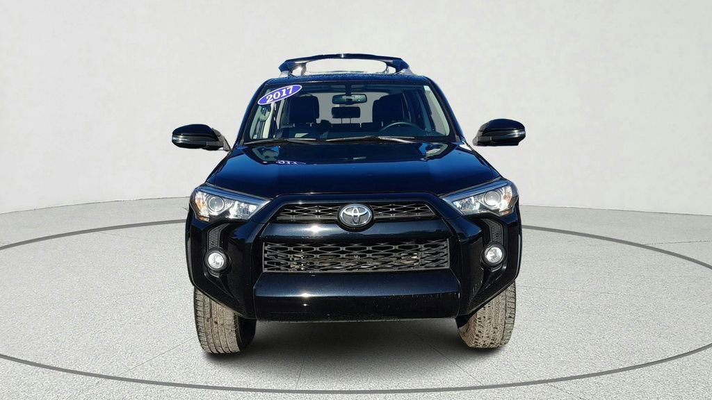 Used 2017 Toyota 4Runner SR5 Premium image 9