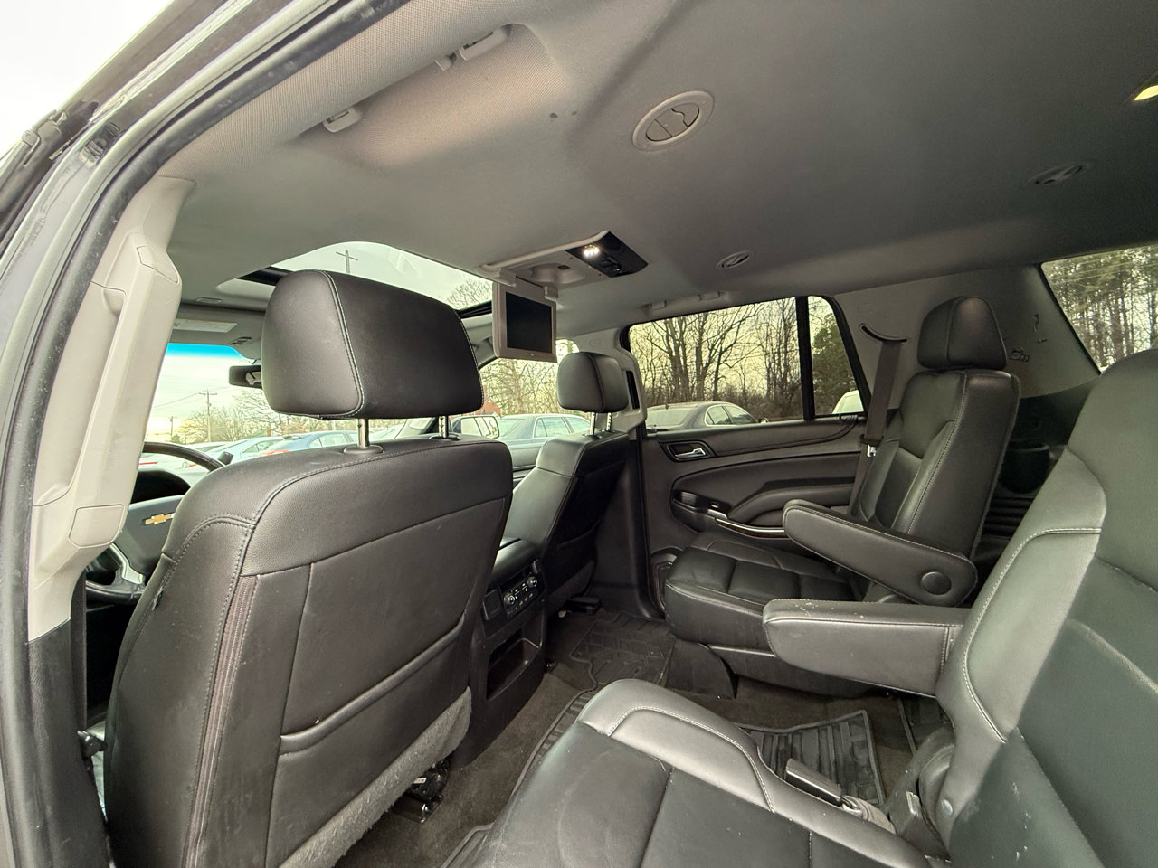 Used 2017 Chevrolet Tahoe LT image 27